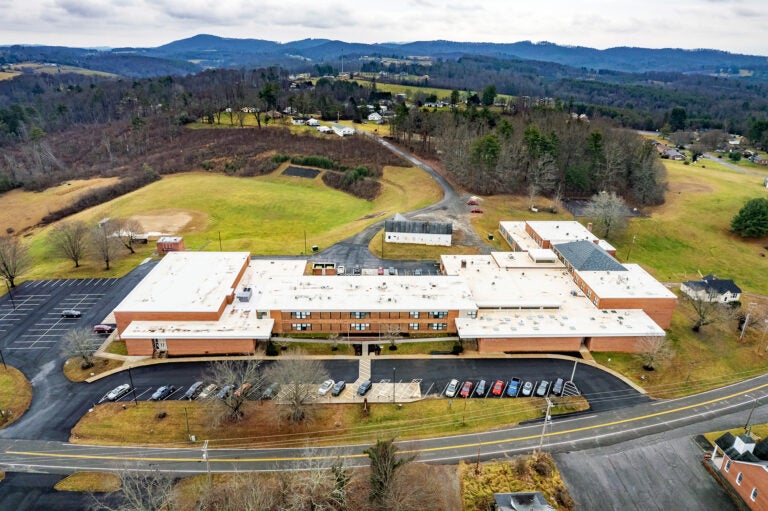 Woodlawn School Apartments Davie Construction